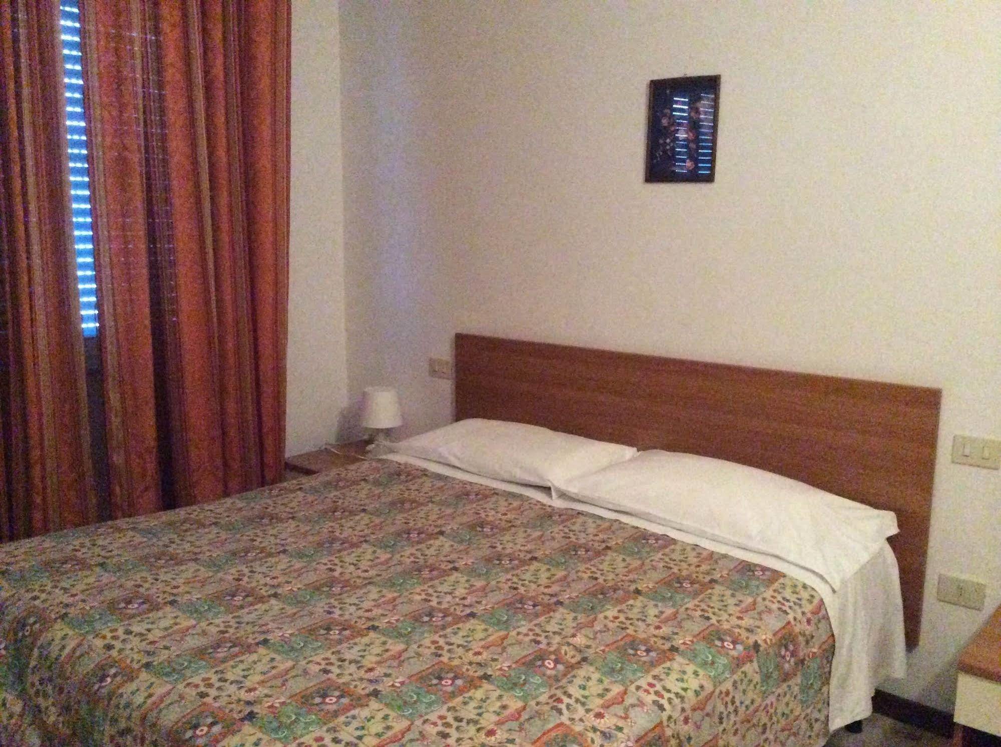 Hotel Rex Chianciano Terme Extérieur photo